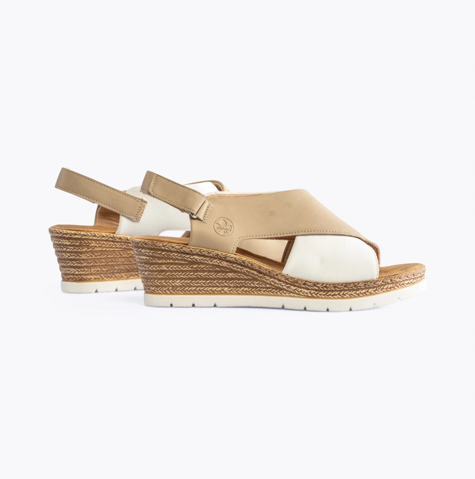 61975-62 Womens Sandals Beige