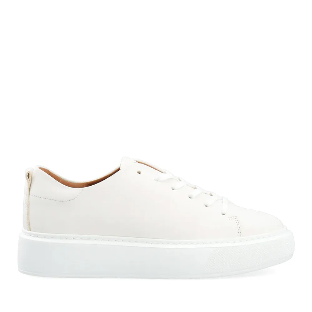 Casida White Lace Leather Shoe