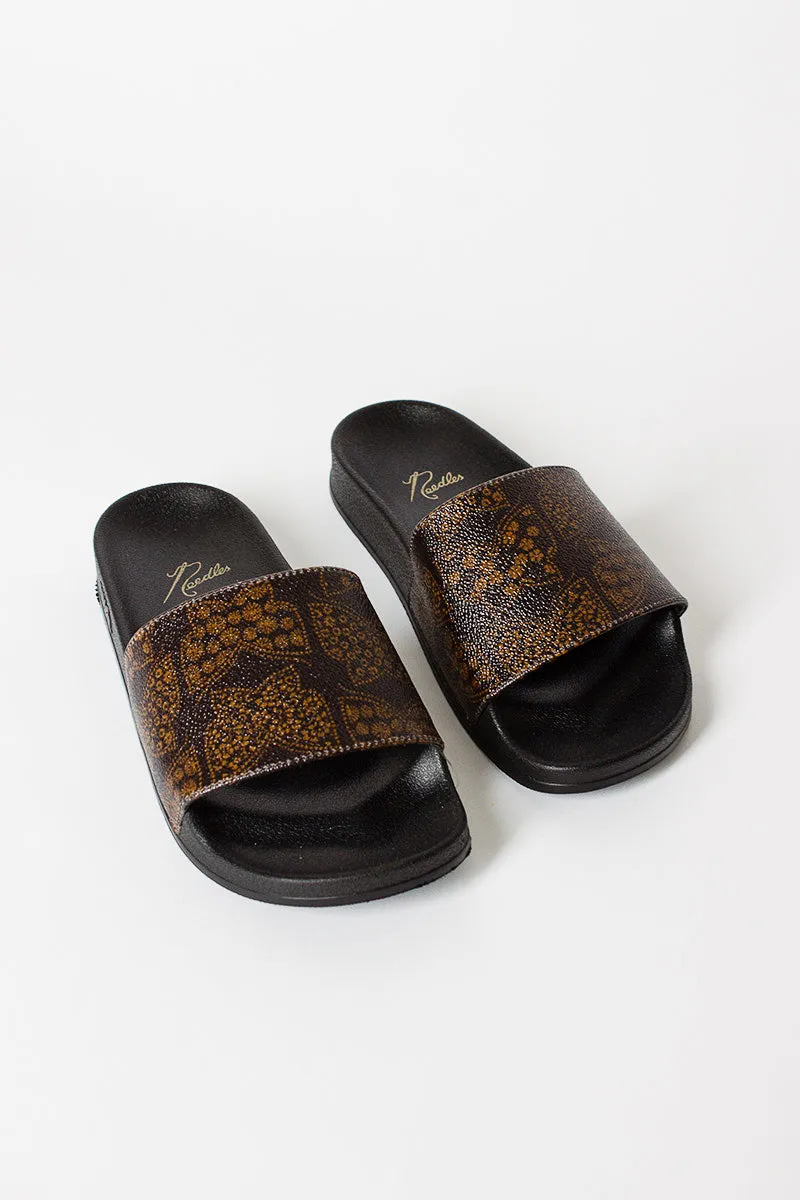 Papillon Shower Slide Black/Brown