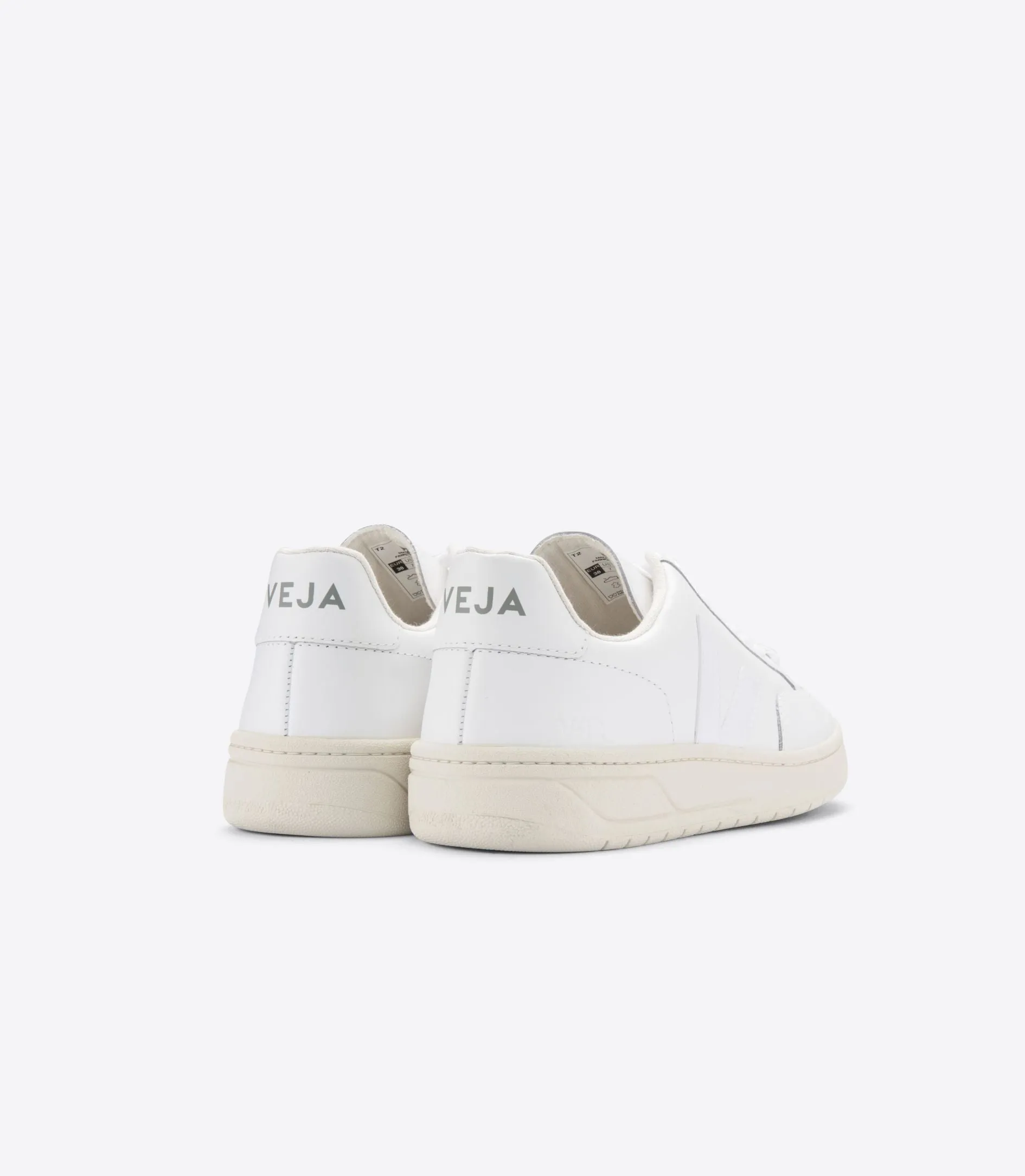 Veja - V-12 Leather in Extra White