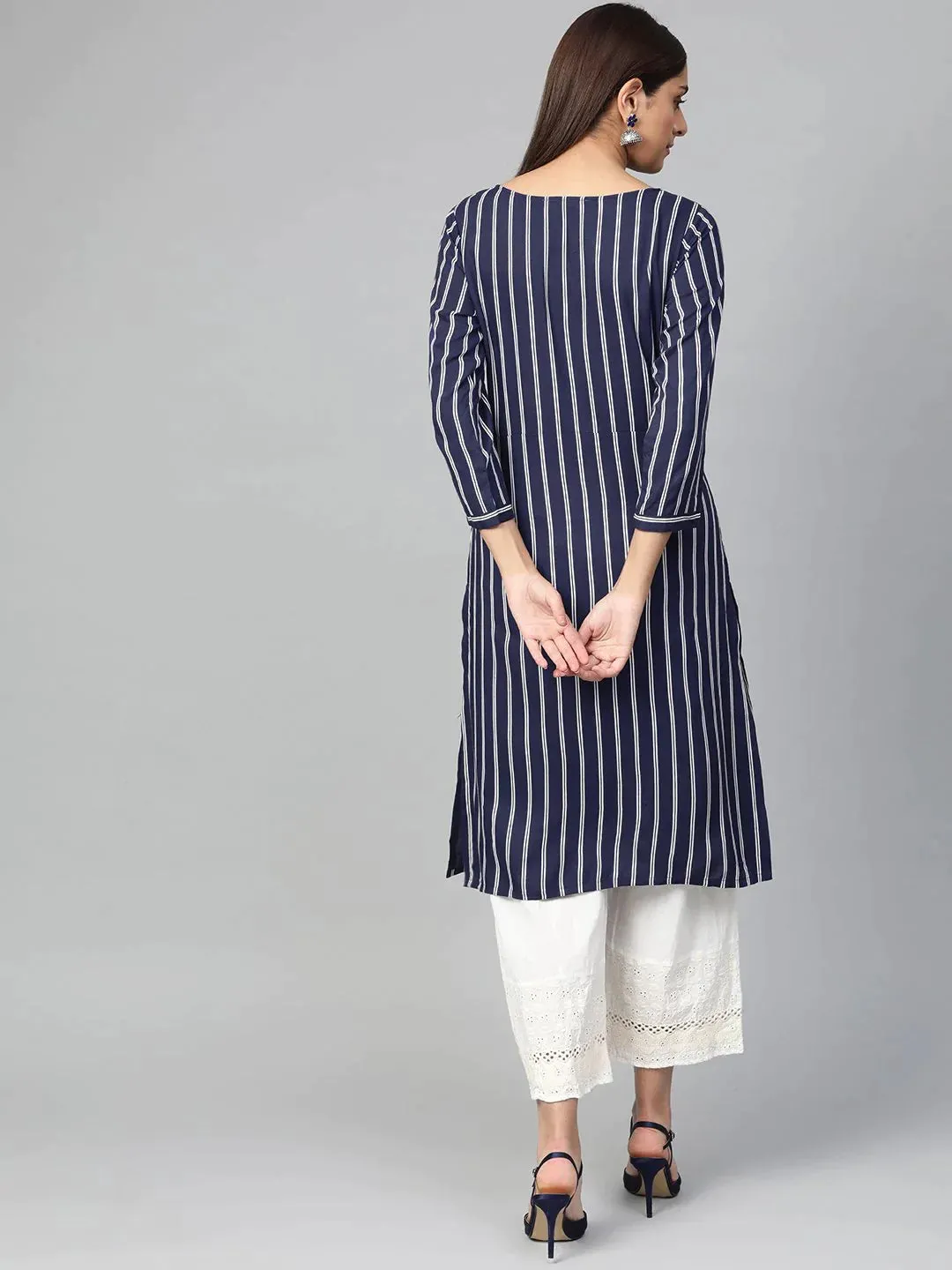 Women Navy Blue & White Striped Straight Kurta