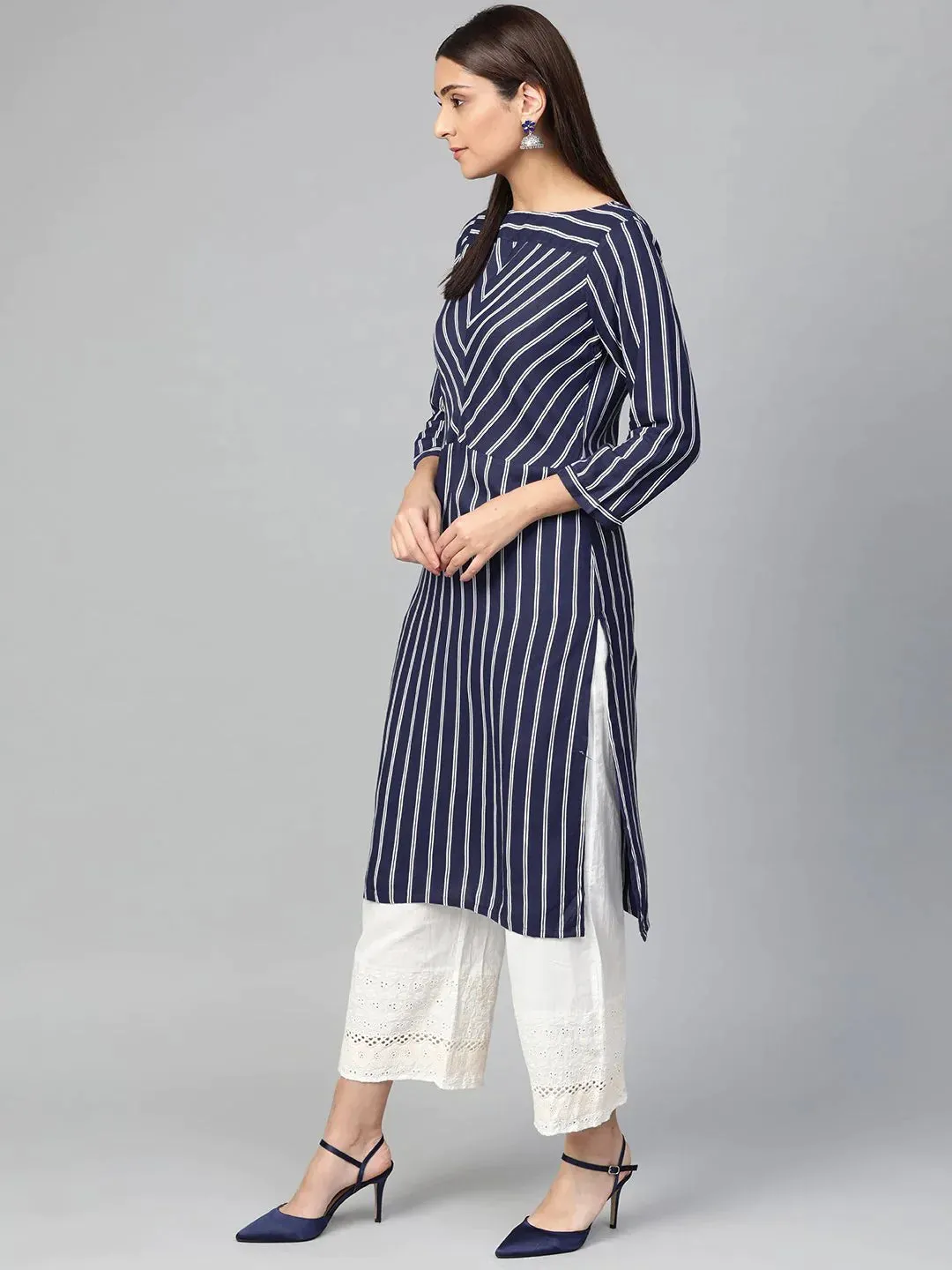 Women Navy Blue & White Striped Straight Kurta