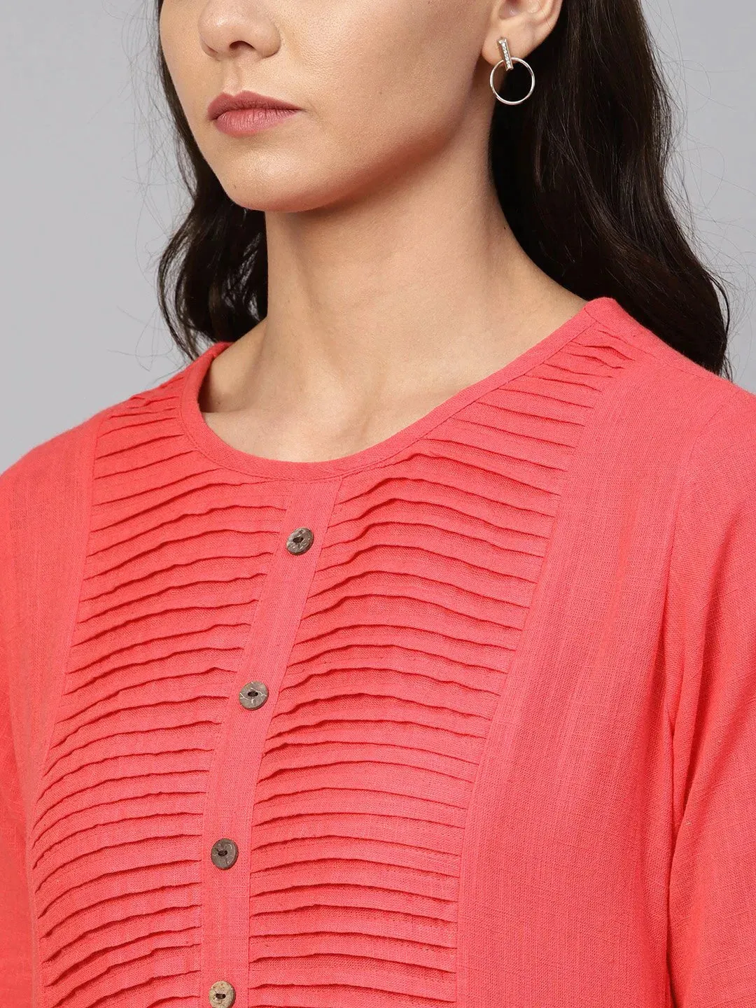 Women Peach Cotton Straight Kurta With Pintucks